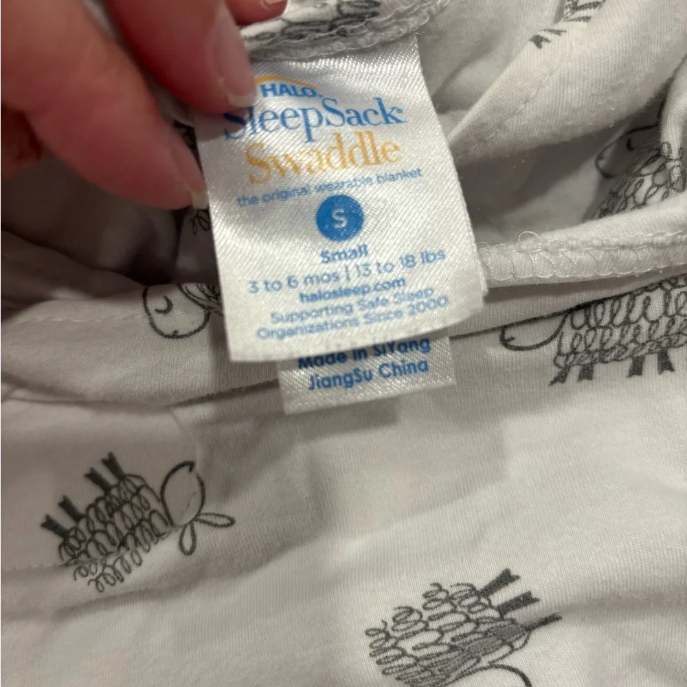 Halo velrco sheep sleep sack